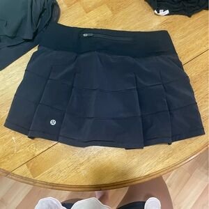 Lululemon pace rival mid-rise skirt